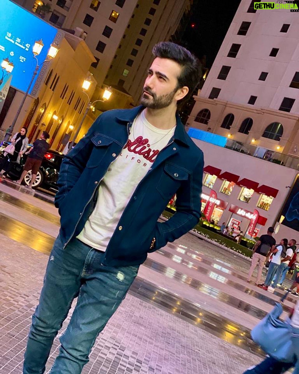 Sana Javed Instagram - Happy Birthday to my best friend my baby brother ♥️🤗 @abdulah.javaid1 Love you so so much 😘 khush raho hamesha Ameen 🥰