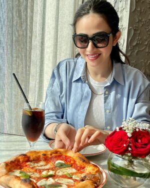Sana Javed Instagram - Spettacolare ! 🍕