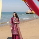 Sana Javed Instagram - 💕 @jazminonline is bringing the season's favorite ‘Shahkaar’ Eid Festive Lawn again. The prettiest & comfiest lawn range has the best quality & diversity to choose from Coming soon at www.jazmin.pk #jazminonline #jazminshahkaar #luxurylawn #embroidered @hairbyawais @zeeshu_mua @styledbyhafsa @shahyaan.k @onetake.productionss