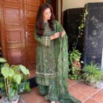 Sana Javed Instagram – 👗 @maryumnmaria
You know how much i love Green, so here is a wedding inspiration in my favourite color.
Hair and makeup @daanii_bukhari 

Shop Now: www.maryumnmaria.com
#maryumnmaria #pakistanibrand #weddingseasom #formalwear #luxurywear #availablenow
@instahurabpr
