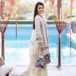 Sana Javed Instagram - ALZOHAIB‘s ever popular ‘ Mahiymaan ’ Luxury Lawn - Eid Edition; sublime silhouettes capturing the true quintessence of today’s woman, who gracefully carries herself. Are you ready to experience a fixation of unforgettable opulence yet ethereal work of art? NOW AVAILABLE at all leading stores! & Online https://bit.ly/MMLL-22-FBOG 💄: @sunil_mua 📸: @iam3h Styling : @shakethingsupbyamal #ALZOHAIB #SanaJaved #Mahiymaan #Eid #LuxuryLawn #FestiveLawn #Glam #Fashion #DesignerWear #MostAwaited #BookNow