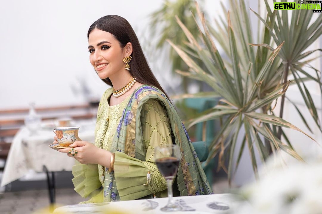 Sana Javed Instagram  '@mahiymaan' Luxury Lawn  Eid Edition by  @alzohaibtextile X @sanajaved.official Hair and makeup : @sunil_mua Stylist  : @shakethingsupbyamal Photography : @iam3h Available in stores from 9th  April ! #