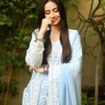 Sana Javed Instagram - 💎 👗: @rizwanbeyg 💄 : @sheebamughal 📸: @hussain.mandviwala