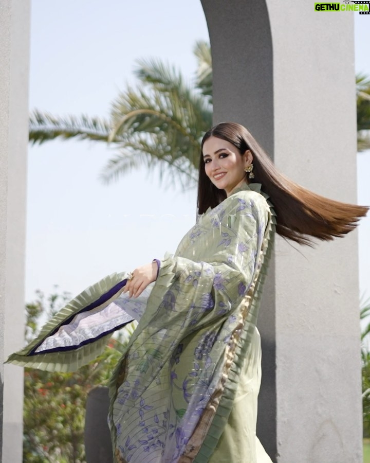 Sana Javed Instagram - Recent shoot with @alzohaibtextile @mahiymaan 🤍 Muse: @sanajaved.official Photography: @iam3h Videography:@shehroz_mehmood Styling : @shakethingsupbyamal PR: @tehminakhaled Makeup & Hair: @sunilmua Brand Manager: @iamwaqasalii #ALZOHAIB #Mahiymaan #SanaJaved #Eid #LuxuryLawn #DesignerWear #ComingSoon Launching details: -Catalogue Reveals on Tuesday (5th April) 10:00PM. -Pre-booking starts from Thursday (7th April) at 11:00PM. -Available in stores from Saturday (9th April).