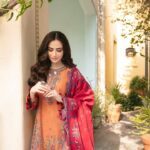Sana Javed Instagram - @jazminonline 🤍PRE-BOOK NOW the most awaited collection ‘Shahkaar’ Eid Festive Vol. 1 SS’22 A collection that is one of a kind, inclusive of all summer palettes & timeless designs embellished in elegance! Absolutely loved wearing each design! Visit www.jazmin.pk to shop. #jazminonline #jazminshahkaar #eidfestive #festivelawn #embroidered #comingsoon
