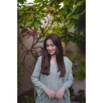 Sana Javed Instagram - 👗: @rizwanbeyg 💄 : @sheebamughal 📸 : @fazilasyedphotography