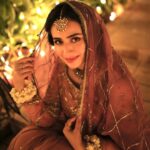 Sana Javed Instagram - 🥰 👗: @mohsin.naveed.ranjha 💎 : @alijaverijewelers 📸 : @rehanmithaniphotography