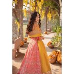 Sana Javed Instagram - 🌼