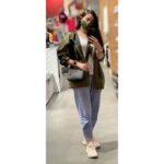 Sana Javed Instagram - 🛍