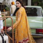 Sana Javed Instagram - 🌼