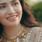 Sana Javed Instagram - With all our heart to you all! ♥️ @theshoaibkhan.official @noman.syed @ashrafbilal @hashimali90 @yash645 @danha.s @awaisgohar Roshe by @zebbangash 💗 #QalamKar #Shadmanicollection #QalamkarOfficial #WeddingFormals www.qalamkar.com.pk