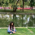 Sana Javed Instagram - ☘️ Styled by @shrushtid 🌸