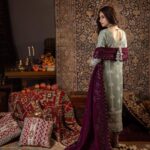 Sana Javed Instagram - The wait is over! Experience the timeless allure of 'KASHMIRI TAANKA' as the collection goes live on Asim Jofa website. Explore the cultural heritage of Kashmir through these exquisite shawls.✨💃 @asimjofa @iamasimjofa #AsimJofa #IWearAsimJofa #KashmiriTaankaCollection #EmbroideredCollection #KashmiriTaanka #ShawlCollection #SanaJaved #Unstitched #WinterCollection #PrintCollection #Fashion #Trending