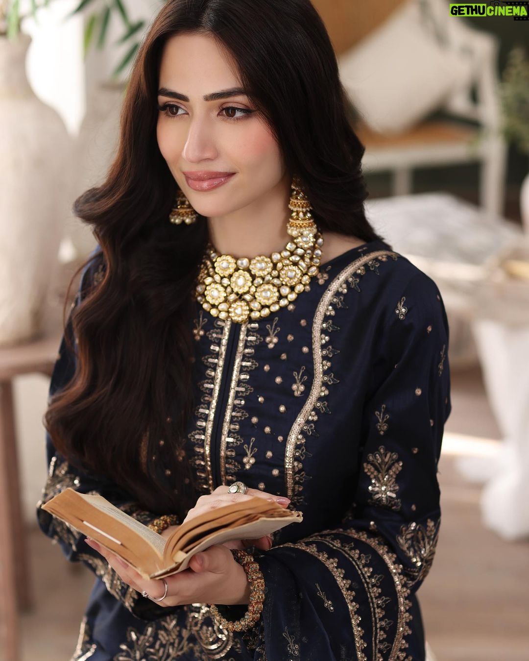 Sana Javed Instagram - “Ishq Attish” Raw silk collection by @mohagniofficial available now. Stay tuned for more at www.mohagni.com Makeup artist @theshoaibkhan.official Styling - Zainab Naqvi @imzainabnaqvi110 Photographer @deeveesofficial #mohagni #weddingformals #rawsilk #festiveformals #formals