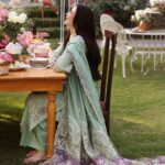 Sana Javed Instagram - 🩵 Checkout the latest wardrobe by @elaf.premium - ELAF Festive Chikankari 2023. Photographer: @deeveesofficial Videographer: @muzammilgarewal Mua: @sunil_mua Stylist: @mamoontariq Art Director: @ahmadshahart Creative Director: @muneebakraam Co-ordination: @amnaaaiqbal Celebrity Management: @onetake.productionss #elafpremium #festive #chikankari #luxury #lawn #sanajaved