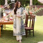 Sana Javed Instagram - Checkout the latest wardrobe by @elaf.premium - ELAF Festive Chikankari 2023. Photographer: @deeveesofficial Videographer: @muzammilgarewal Mua: @sunil_mua Stylist: @mamoontariq Art Director: @ahmadshahart Creative Director: @muneebakraam Co-ordination: @amnaaaiqbal Celebrity Management: @onetake.productionss #elafpremium #festive #chikankari #luxury #lawn #sanajaved