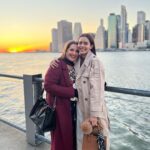 Sana Sayyad Instagram - To be young and in love in New York City ❤️ Manatthan - New York City