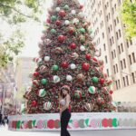 Sana Sultan Instagram - Merry christmas Lovelies🥰🎅 They say if you really wanna witness best christmas, Australia is the best place for it.. extremely well decorated & lit up Christmas trees & streets…Indeed lucky enough to spend my Christmas eve here..🥰🎄 P.s : This Christmas i asked santa to come home with me… that vl b all ,as my gift😉 Have a great one u lovelies❤️✨🎄 Majestic Princess, Circular Quay, Sydney, Australia