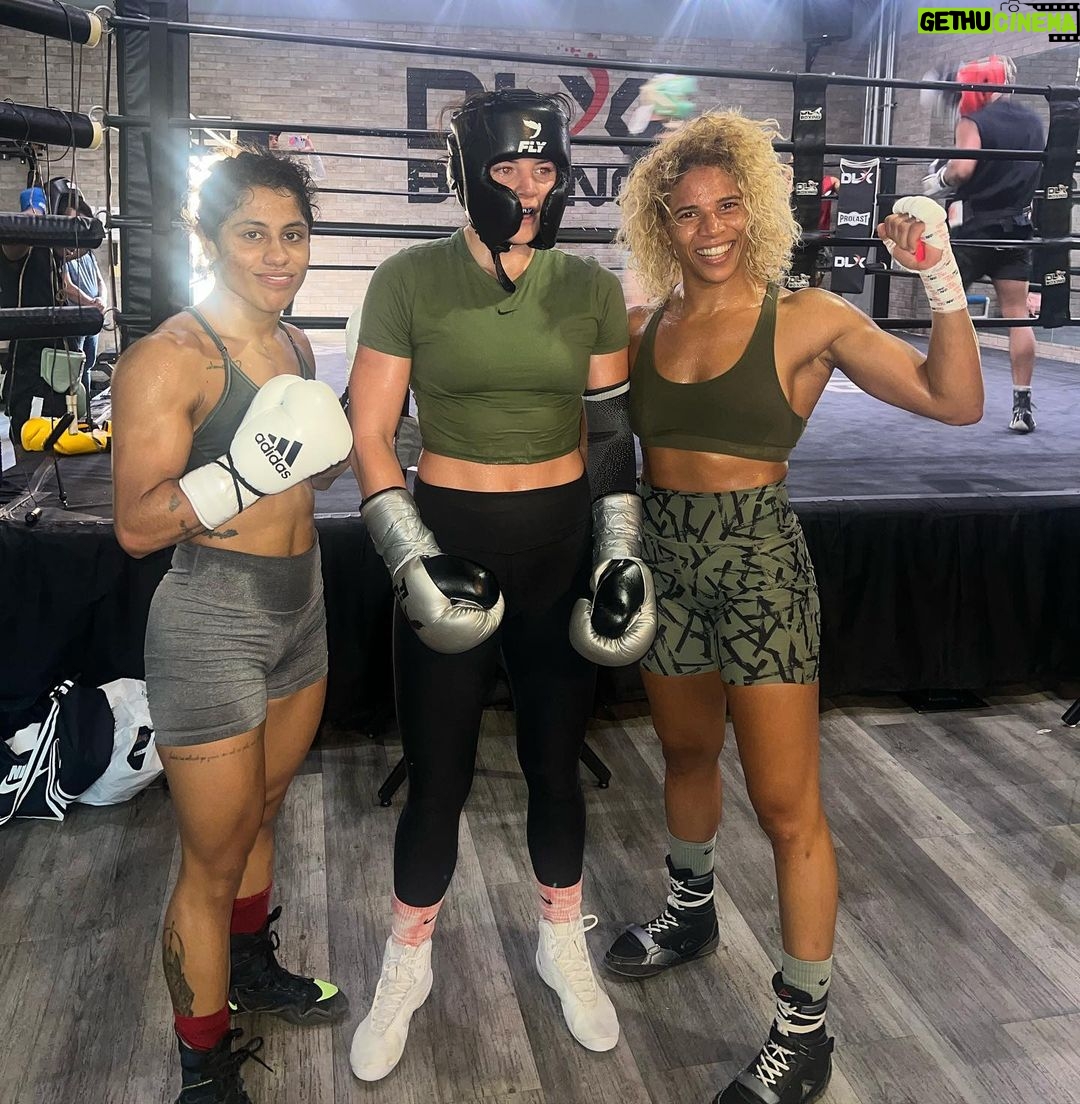 Sandy Ryan Instagram - Vegas training camp🇺🇸 finishing camp strong. Sep 23🔥🔥🔥 Las Vegas, Nevada