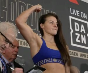 Sandy Ryan Instagram - WBO welterweight title on the line. LFG🌎
