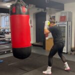 Sandy Ryan Instagram - Boxing session🫶🏼 One Nation Boxing Gym