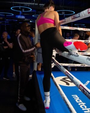 Sandy Ryan Instagram - Fight week photo dump🔥🔥🔥🔥