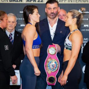 Sandy Ryan Instagram - Destiny tonight! Live on @daznboxing