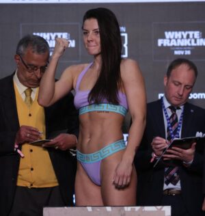 Sandy Ryan Instagram - Weighed in 139Lbs. Super-Lightweight 💪🏼