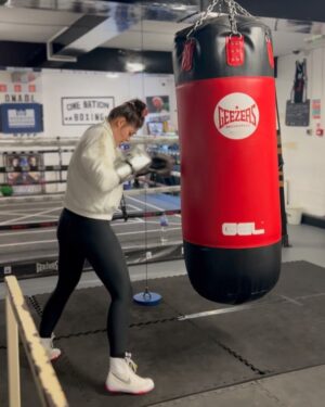 Sandy Ryan Instagram - Hard boxing session🫶🏼👊🏼