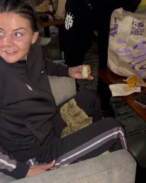 Sandy Ryan Instagram - Fight week photo dump🔥🔥🔥🔥