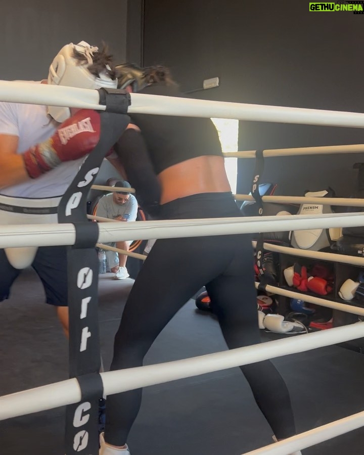 Sandy Ryan Instagram - Getting ready for WAR.