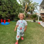 Sanem Bahçekapılı Instagram – Denize baktık geldik. Yerinde duruyor. 👍🏻