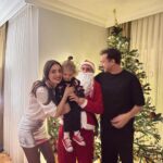 Sanem Bahçekapılı Instagram - 18 yaşına kadar her sene yılbaşında o kapıdan Noel Baba girecek Teoşko, biz bu kararı almış bulunduk…