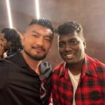 Sangay Tsheltrim Instagram - Brain behind the record breaking movie Jawan. Director @atlee47 Sir. Thank you for this wonderful masterpiece and the opportunity. You truly are an inspiration to all. @iamsrk 🙏🏻🙏🏻🙏🏻❤️❤️❤️✊✊✊ #jawan #atlee #sharukhkhan #blockbuster #movie #bollywood #history #kingkhan