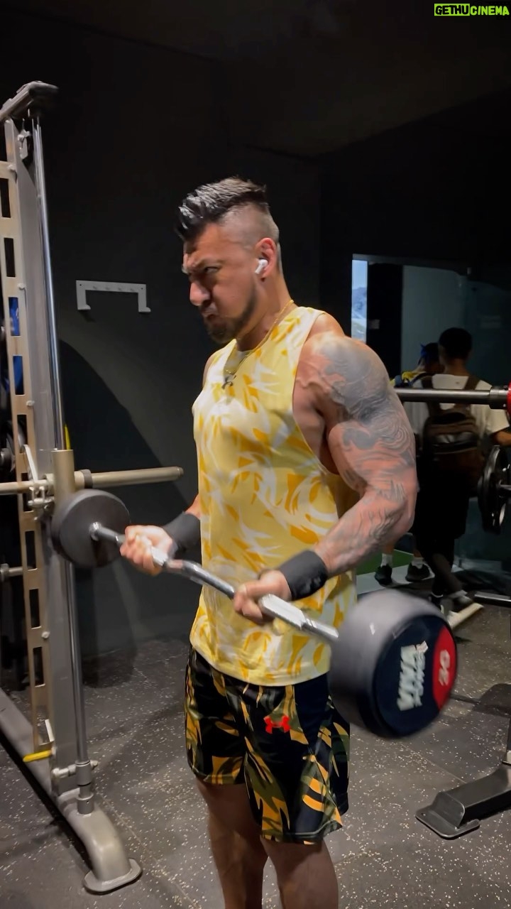 Sangay Tsheltrim Instagram - #reels #champion #goals #inspiration #motivation #fitness #workout #muscle #musclefactory #actor #bhutan Thimphu Muscle Factory Champion's Gym