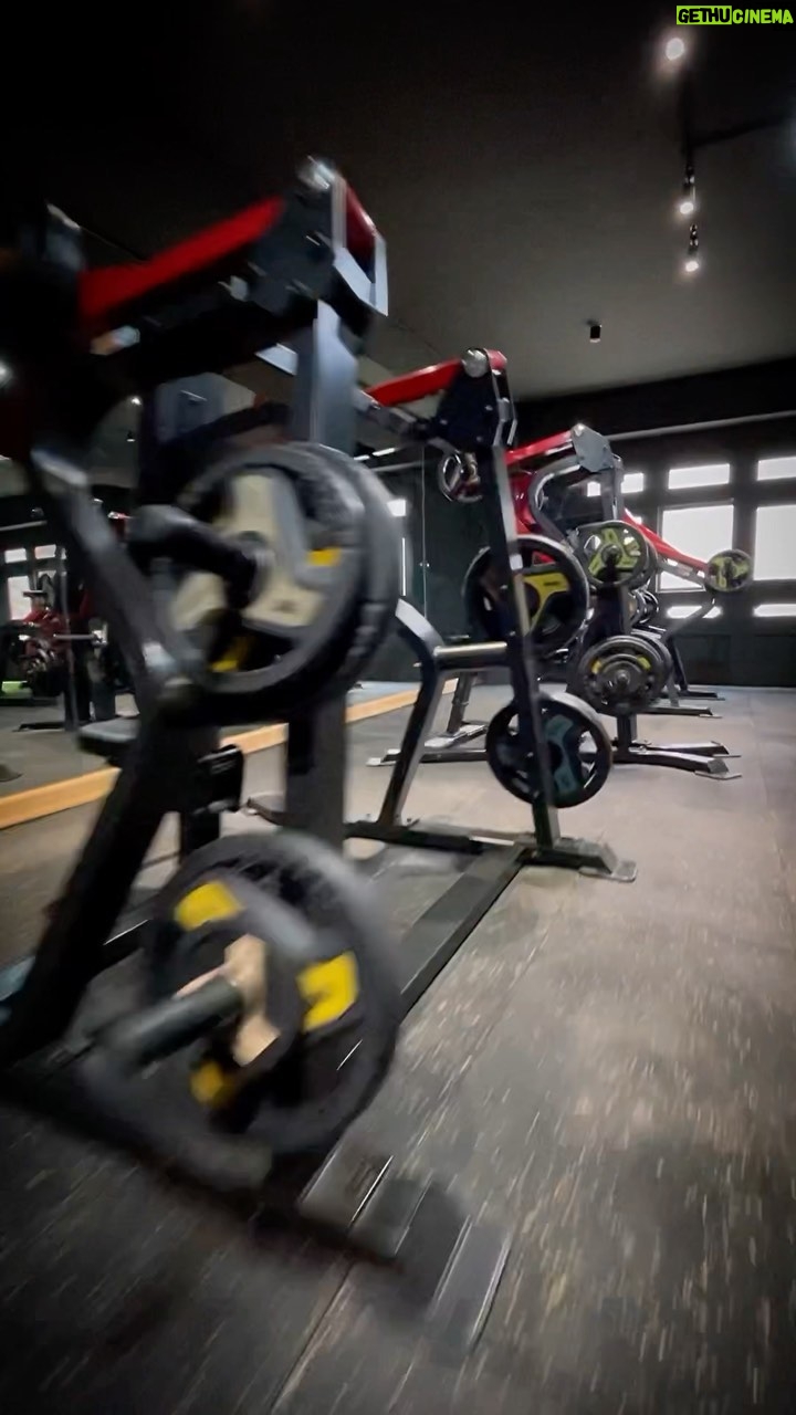 Sangay Tsheltrim Instagram - Check out the New Muscle Factory Get 10 days free trial from today, 6th of July to 15th of July. Thimphu Muscle Factory Champion's Gym