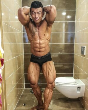 Sangay Tsheltrim Instagram - Can you guess the body fat?
Throw back Thursday ,2017,
My last professional championship in Mongolia, Classic Physique.
#champion #soldier #actor #muscle #bodybuilding #classicphysique  #fitness