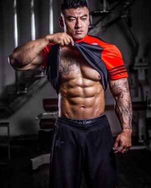 Sangay Tsheltrim Instagram - My last photoshoot as a professional bodybuilder, 2017.
After completing my military training, I came to realize that our bodies can achieve anything if our minds are set on it. Train your mind, and your body will follow. 

"Your body is your most priceless possession. Take care of it." - Jack Lalanne
#champion #bodybuilding #muscle #fitness #actor #soldier #champion #jawan #lingpoen #singye