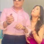 Sapna Sikarwar Instagram - Chand ke aane se pehle, Sajan ki punchline aa gayi!🤣😂 #Karwachauth Dekhiye #MayIComeInMadam, Somvaar se Shanivaar, raat 9:30 baje, #StarBharat par