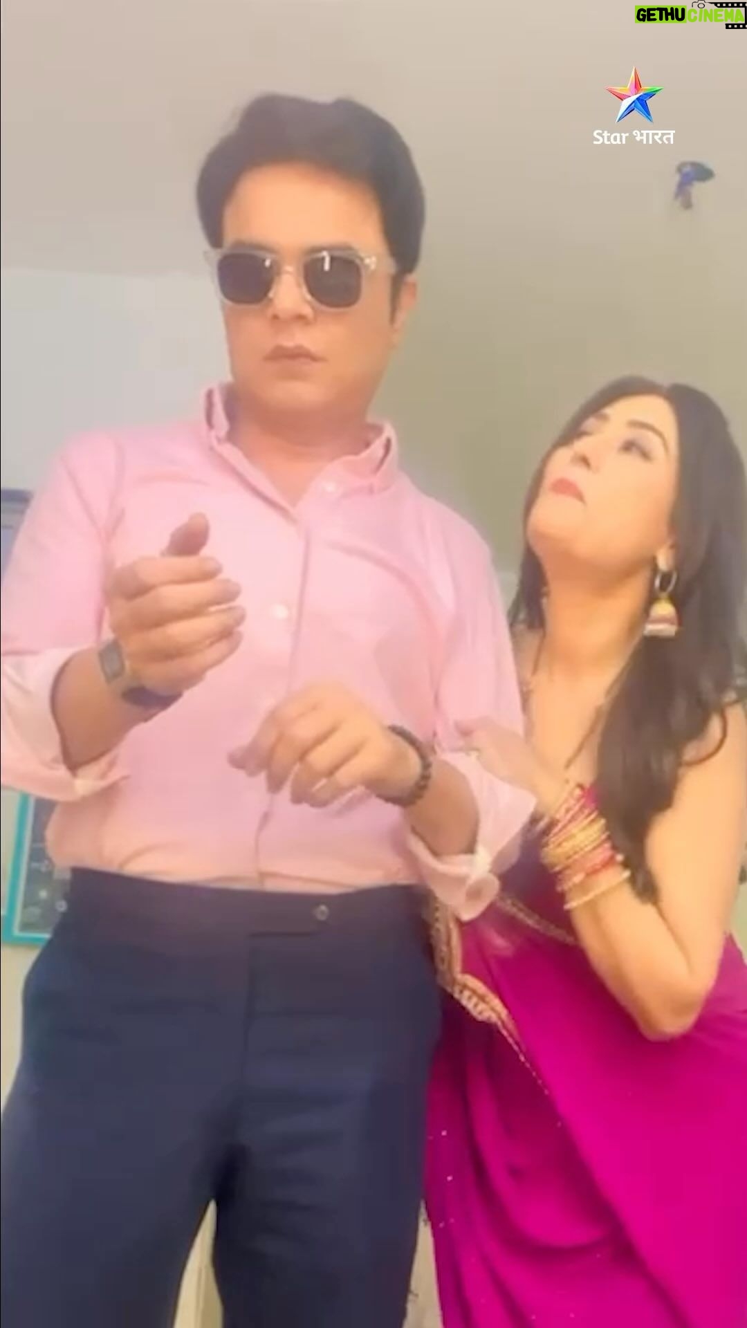 Sapna Sikarwar Instagram - Chand ke aane se pehle, Sajan ki punchline aa gayi!🤣😂 #Karwachauth Dekhiye #MayIComeInMadam, Somvaar se Shanivaar, raat 9:30 baje, #StarBharat par