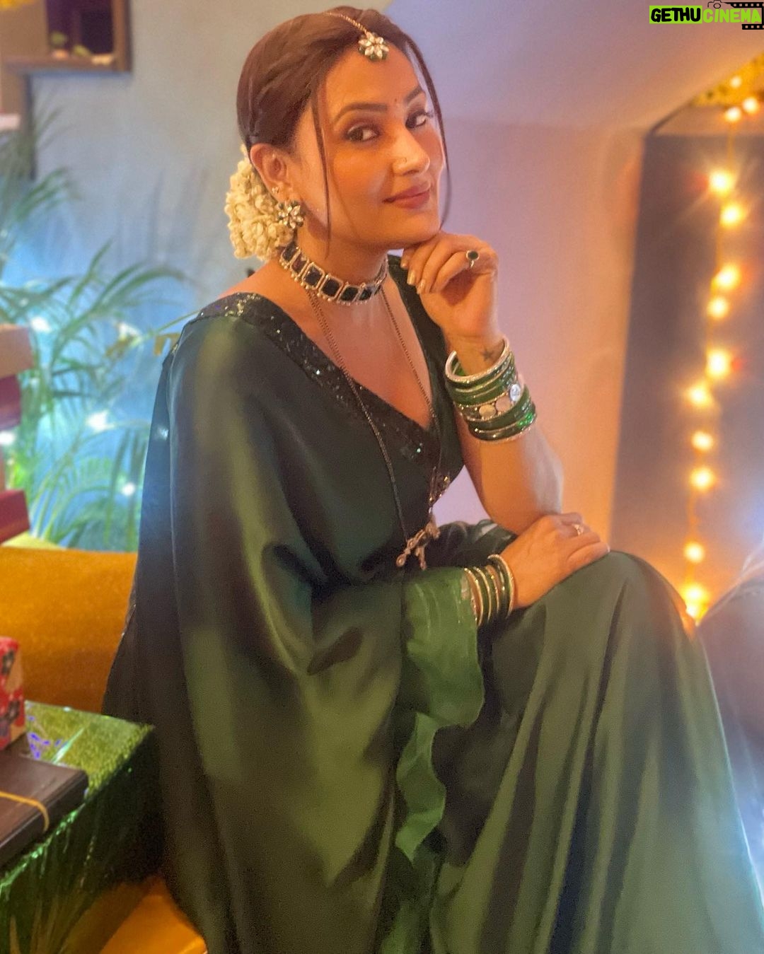 Sapna Sikarwar Instagram - #happydiwali🎉