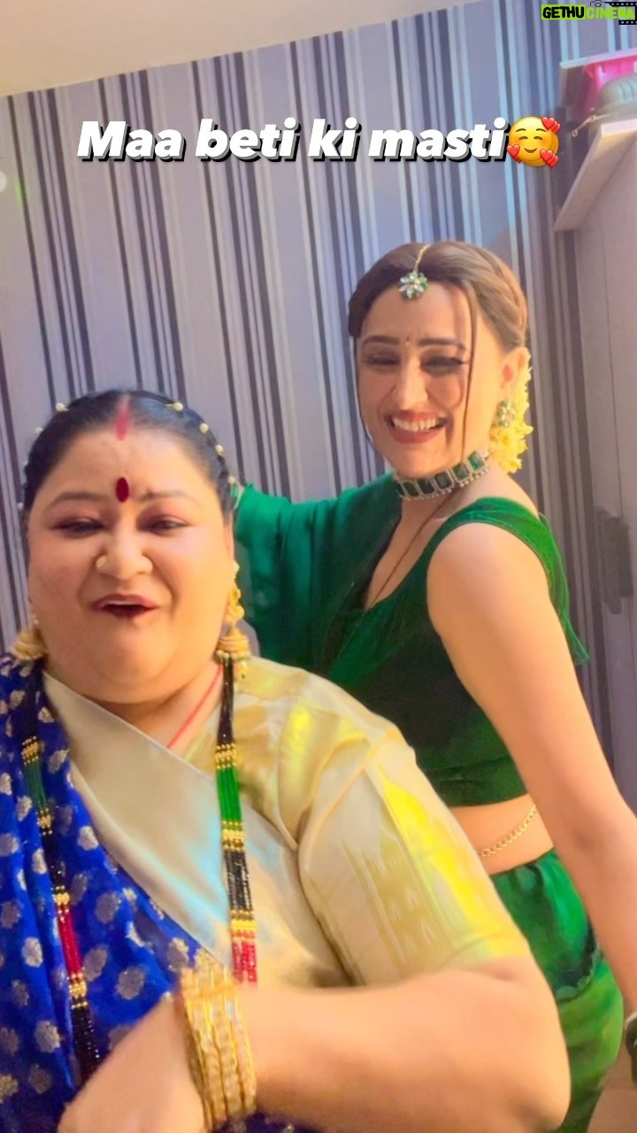 Sapna Sikarwar Instagram - Together we laugh,We dance,we have fun and we make countless memories.🥰❤️