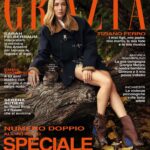 Sarah Felberbaum Instagram – Grazia è già in edicola e su app. La star di copertina è Sarah Felberbaum. L’attrice ha posato per noi sull’Isola dei Cipressi, un’oasi naturale in provincia di Como, indossando giacconi con i ganci e abiti leggeri, per uno stile ispirato alla vita di campagna, romantico e contemporaneo. Nell’intervista con Grazia ha parlato della sua famiglia allargata con il marito, l’ex campione del Mondo di calcio e ora allenatore della Spal Daniele Rossi, e delle esperienze che l’hanno cambiata. Come il ruolo di Tina Anselmi, la prima donna ministra in Italia, nel film di Rai Uno che uscirà in aprile, con cui vuole dire alle nuove generazioni che per la parità bisogna sempre combattere. 
Nelle pagine di attualità tre atlete di ginnastica ritmica raccontano gli abusi subiti dalle allenatrici federali che le umiliavano per soddisfare i duri criteri di peso. Andrea Giambruno, compagno della Presidente del Consiglio Giorgia Meloni, parla del suo ruolo di “first gentleman” e dell’orgoglio di essere accanto alla donna che ha sfidato il maschilismo al potere. La premio Nobel per la Pace Shirin Ebadi, condannata a morte da Teheran e ora in esilio, spiega perché la rivolta in atto nel suo Paese, guidata dalle donne, non ha precedenti. La giornalista Kira Jarmys, dissidente e portavoce dell’oppositore russo Alexei Navalny, racconta l’orrore delle carceri del regime.
Su Grazia questa settimana c’è Tiziano Ferro che racconta la gioia di essere padre. L’attrice Emma Thompson spiega perché la sessualità delle donne mature è ancora un tabù. Sogniamo le feste con Serena Autieri, protagonista di una nuova commedia romantica natalizia. E incontriamo Bella Thorne che recita con il suo ex Benjamin Mascolo nel seguito di Time Is Up.
La moda di Grazia brilla con lo speciale gioielli che vi guida tra le creazioni più preziose. Nelle pagine dedicate alla bellezza vi suggeriamo i trattamenti da scegliere durante la menopausa, un passaggio della vita femminile da vivere con serenità.
Intervista @marinaspeich Foto @emreguven  Styling @selinbursalioglu Trucco @nikipinna Pettinature @maurizio_kulpherk_ @lapalumbocomunicazione