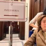 Sarah Felberbaum Instagram – Foto random Di una bellissima avventura. 

Ieri abbiamo terminato le riprese del film Tina Anselmi. 
Sono stati 23 giorni intensi, folli, stancanti e divertenti. 
E senza ogni singola persona che è stata con me, non ce l’avrei mai fatta. 
Non riuscirò mai a mettere tutti i tag, quindi Se vi capita di leggere questo post, sappiate che vi porterò con me. Ognuno di voi. 
Questo è stato il lavoro più importante e difficile che io abbia mai affrontato e stamattina non mi sono svegliata stanca ne triste ne confusa. 
Ma piena. 
Piena di orgoglio e soddisfazione. 

Grazie vita per le continue sorprese. Castelfranco Veneto