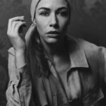 Sarah Felberbaum Instagram – 🌘🌑
.
.
.
#dicevamo⁉️ #maxmara