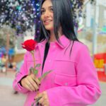 Sarah Khan Instagram - 💕 London, United Kingdom