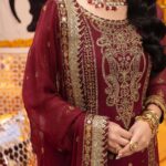 Sarah Khan Instagram - Bold colors, intricate threadwork, and a touch of stardust – Asim Jofa’s ‘Bajre Da Sitta’ Collection is a celebration of style and tradition. Whether you’re a bride-to-be or a fashion enthusiast, these pieces are a must-have! Join me in embracing the joy of desi weddings through couture. 💃🕺 @asimjofa @iamasimjofa #AsimJofa #IWearAsimJofa #BajreDaSitta #SarahKhan #ChiffonCollection #WeddingCollection #EssentialFestive #Unstitched #Embroidered #WeddingSeason #Festive #Silk #PaperCotton #Fashion #Trending