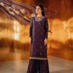 Sarah Khan Instagram - UNSTITCHED - FESTIVE II Enter the festive season in unparalleled elegance with glamorous designs from our Festive II - unstitched collection! Launching Tomorrow 4 PM online | 8th Dec in-stores #sapphire #sapphirepakistan #sapphireunstitched #sapphireonline #sapphirefestive