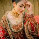 Sarah Khan Instagram - Feedback? #namakharam 💄 @daanii_bukhari 📸 @abdulsamadzia 👗 @mariabofficial