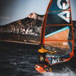 Sarp Levendoğlu Instagram - Arabam Astra Yelkenimin Gaastra Geçemez Beni Kimse Kastra Kastra🤘@gaastra_tabou_international @sofasurfshop @korhanbaran Doğada Bulunan Diyorum TAHTA Datça